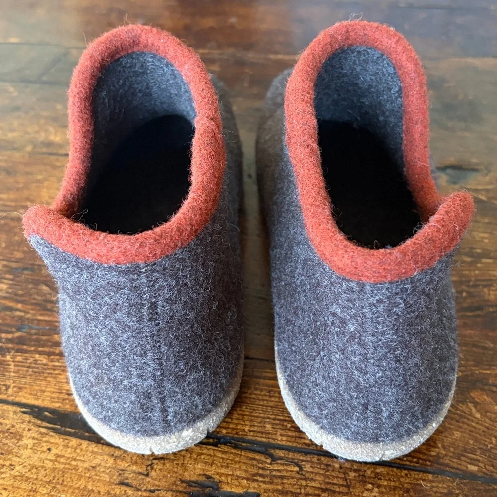 Taos Woolside Slippers - Picture 5 of 9